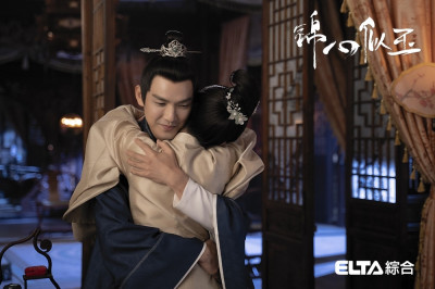 鍾漢良先婚後愛小16歲萌系女神 吻戲到圓房CP感炸裂