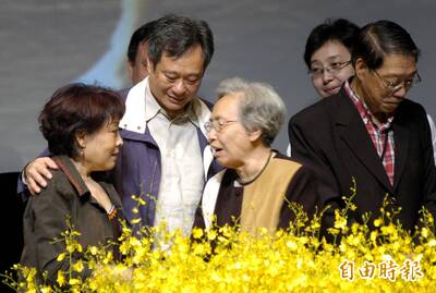李安低調返台奔喪！母親安詳辭世享耆壽97歲