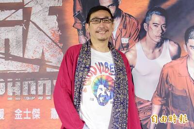 宋少卿被拍「熊抱短髮熟女」 深夜曝婚姻狀況:和平簽字