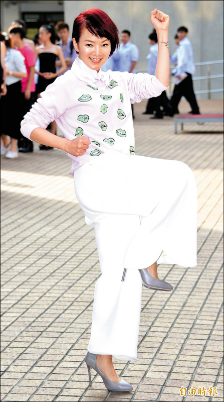 阿雅曬驗毒報告自清 網糗不具參考價值