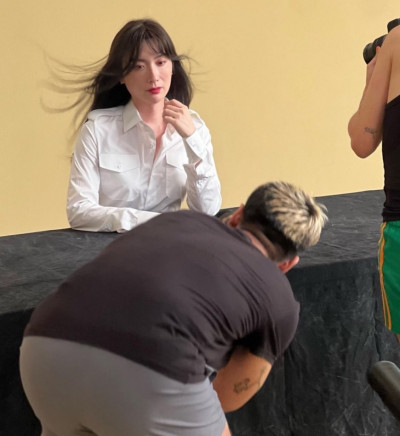 最美檢察官是男兒身!躍上《VOGUE》正翻 感謝老婆發聲了