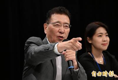 趙少康辯論會喊捐副總統薪水  賀瓏：其實是段子？