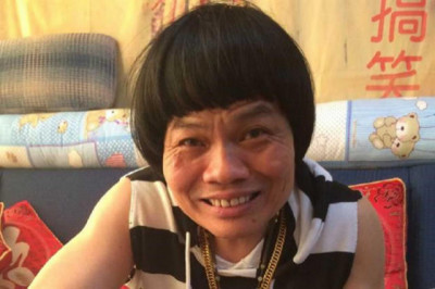 「周星馳御用醜角」被野生捕獲！70歲八両金近況曝光太驚人