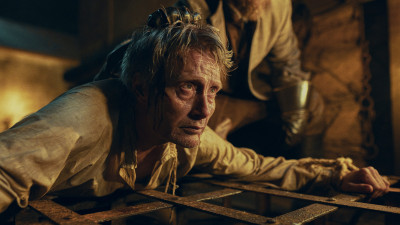 （影音）「最帥人魔」遭地主毒打威脅   淪庶出軍官種馬鈴薯