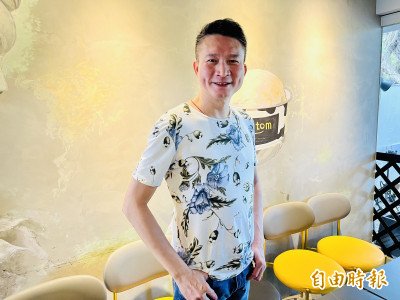 秦楊曝有肺腺癌前兆！「肺部長4結節」露面鬆口近況擬住院