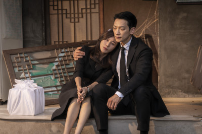 金泰希要生氣了！Rain自爆很欣賞她：是我的夢中情人