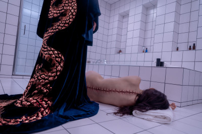 61歲黛咪摩爾爆「美魔女」秘密 《懼裂》注射一物嚇壞觀眾