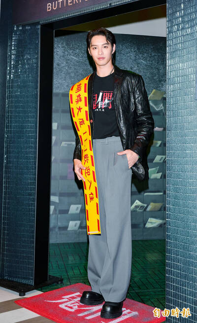 曹佑寧羞認出門擁吻王淨!鬼屋約會怕忍不住:我會有衝動