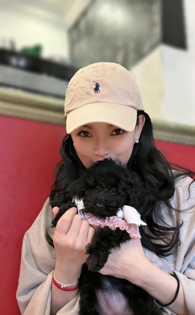 56歲美魔女又有了!談詩玲報喜「當媽」 酒店大亨老公怒飆三字經