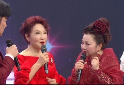 白冰冰也要喊姐姐！80歲蘋果花歌后近況曝 突爆老公死訊