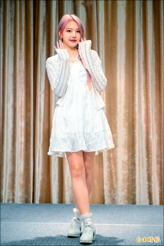 Yerin秀中文Power滿分  想演台灣作品向劇組招手