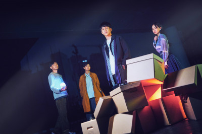 守夜人舉辦深夜快閃！歌迷「無法畢業」慘淪代罪羔羊