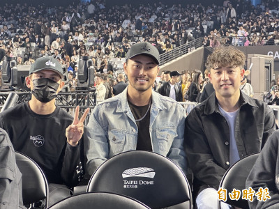 林家正、張奕、陳冠偉、林安可搶看周杰倫 現蹤大巨蛋帥氣模樣曝光