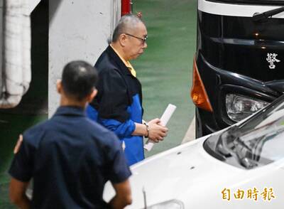 北檢對柯文哲求刑28年半 486先生爆粗口飆3字