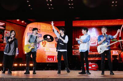 15萬張秒殺！五月天台灣跨年宣布免費開唱 搶票資訊曝光