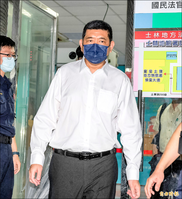 NONO涉性侵出庭7罪起訴 小紅老師應訊盼從重量刑