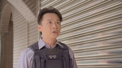 何豪傑演警察太拚命 追捕藍葦華慘掛彩：跟角色一樣倒霉