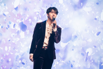 「VIXX」KEN翻唱五月天經典！周興哲、IU「全都來了」