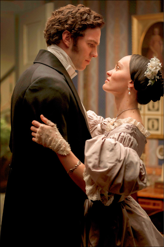 （新片搶鮮看）鬼才編導重塑《吸血鬼》  《諾斯費拉圖》打造恐怖夢魘