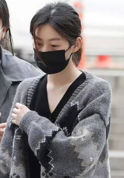 金賽綸被逼還債滿頭白髮    生前憔悴模樣曝光