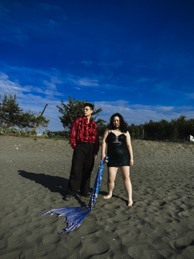 大文成了火辣人魚！下海力挺柯朋宇 真實身材曝光