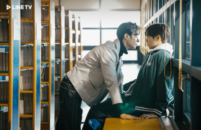 《秘密關係》四角戀超揪心!秋英宇親弟吃醋強吻「推到牆壁」