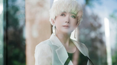 資深玉女回來了！力邀范可欽操刀 絕美金髮驚人樣貌曝光