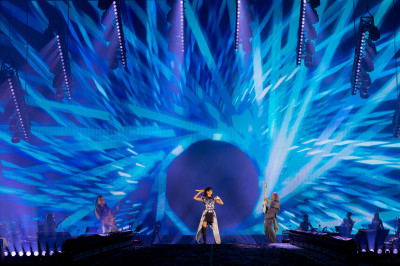 孫燕姿哭了！暌違11年回歸：我也曾懷疑