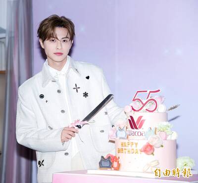 王子股票慘賠7位數！羞曝是「腿控」自揭空窗期