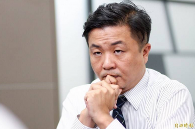 呂秋遠「私生子生母」揭露把妹話術 不願墮胎慘被開除