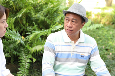 57歲游安順轉戰地方電台賣「神奇藥品」 靠一張嘴搖身「台灣奇蹟」