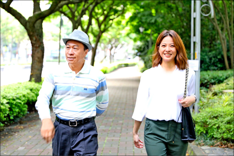 游安順電台賣藥創奇蹟 蘇晏霈誇戲感像內建GPS