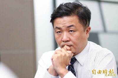 呂秋遠指「受精卵不是孩子」 兩性作家批：不負責任