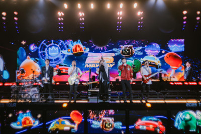 五月天大嫂團合體顏值加倍！冠佑愛女揭媽媽「心空了一塊」