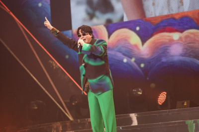 關公面前耍大刀！蕭煌奇在楊麗花面前唱歌仔戲 再爆地獄梗