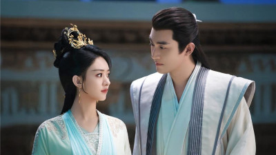 女神趙麗穎為還債忍氣吞聲！「霸總式」強吻林更新