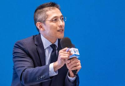 閃兵藝人好丟臉! 吳怡農報效國家選當特戰