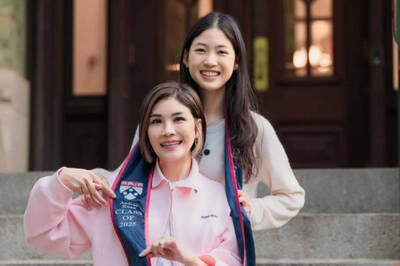 蔣雅淇學霸女兒「三主修」畢業 吐辛酸：日吞9顆藥、邊讀邊哭