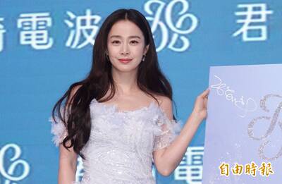 金泰希點名「最美歐巴桑」陳美鳳  聞台語「尚水」笑開花