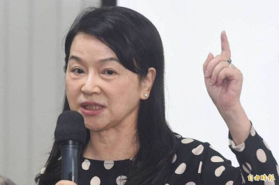 周玉蔻看不下去 重砲館長「裝傻賣台」籲陸委會查辦