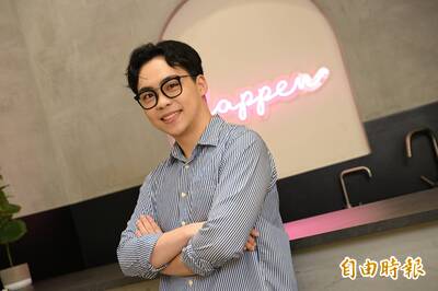 賀瓏爆曖昧Albee不到一週！薩泰爾速切割「已離開博恩公司」