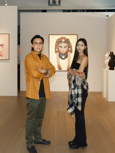 小S女兒畫展策展人李承道 父親李健儀曾與慈濟槓上「佛陀問病圖」盜圖爭議