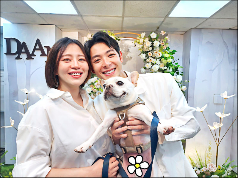結婚登記日有玄機 劉品言揭秘很搞笑
