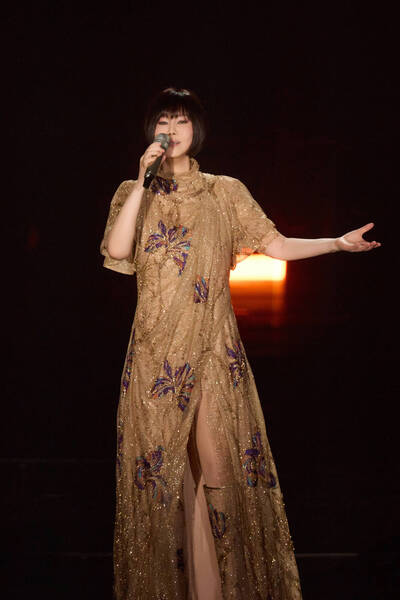 江蕙復出開唱 《落雨聲》催淚故事真實上演