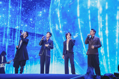 F4暌違12年合體《流星雨》掀暴動！周渝民老婆到場見證 嗨喊：Bravo