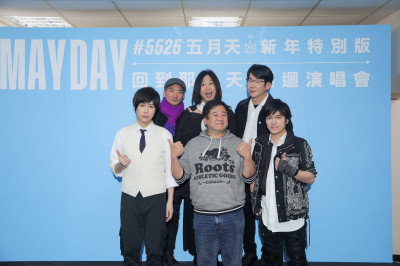 F4世紀合體！瞿友寧「衝後台擁抱」：感動得熱淚盈眶