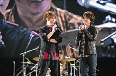 五月天只會賣夢想？阿信花13年達成與言承旭的玩笑話