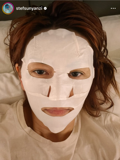 大咖天后47歲了！豁出去「驚人」自拍照曝光