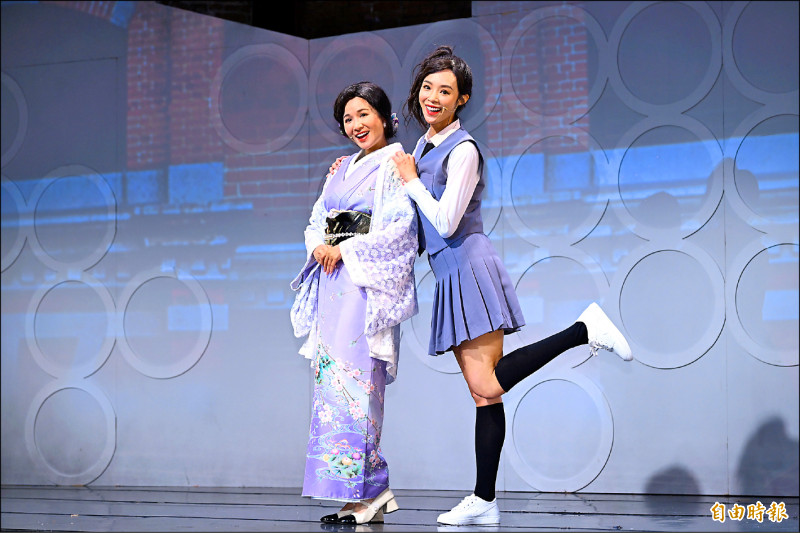 吳怡霈心碎遭10年經紀人騙走400萬  舞台劇台詞呼應實況