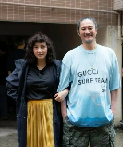 何超儀宣布停工 陳子聰病情惡化急赴美手術